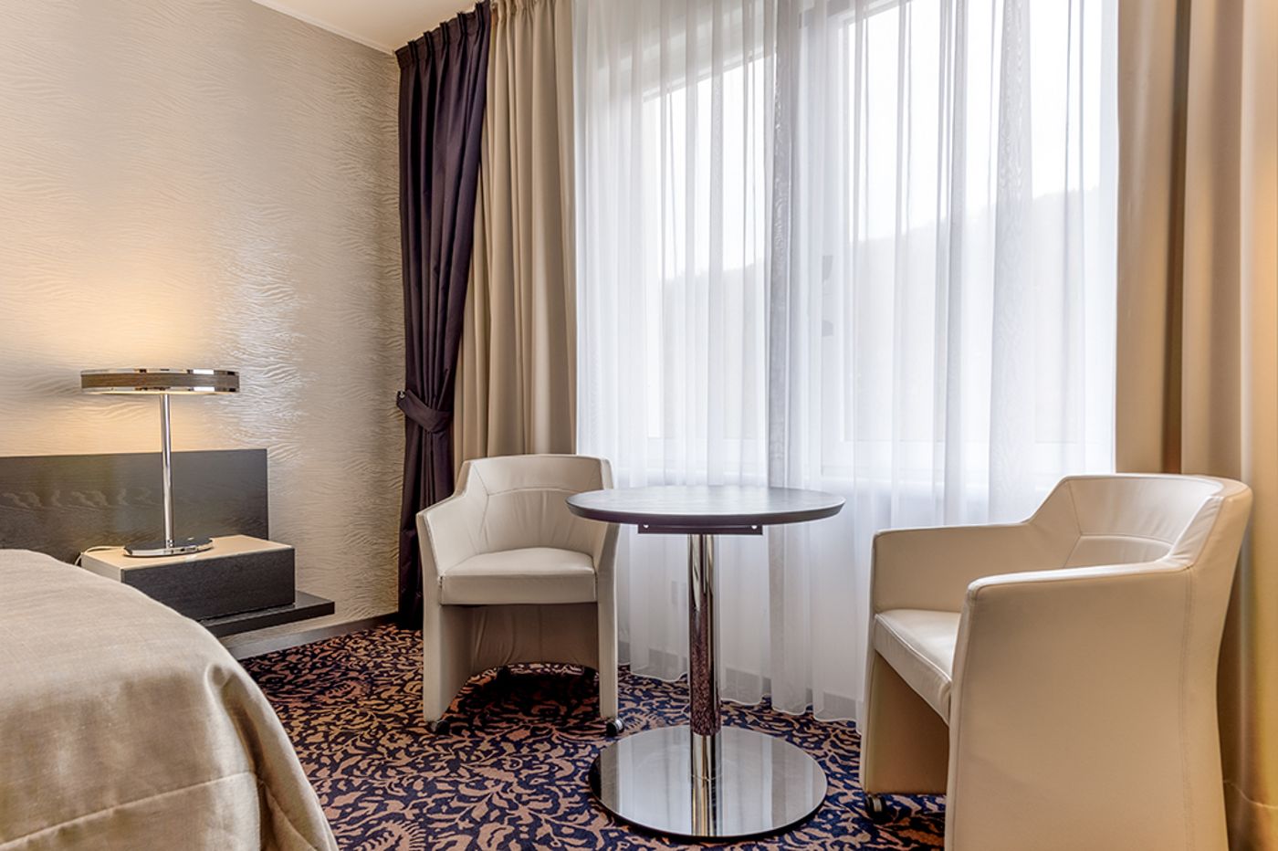 Alvisse-Parc-Hotel-Room-16