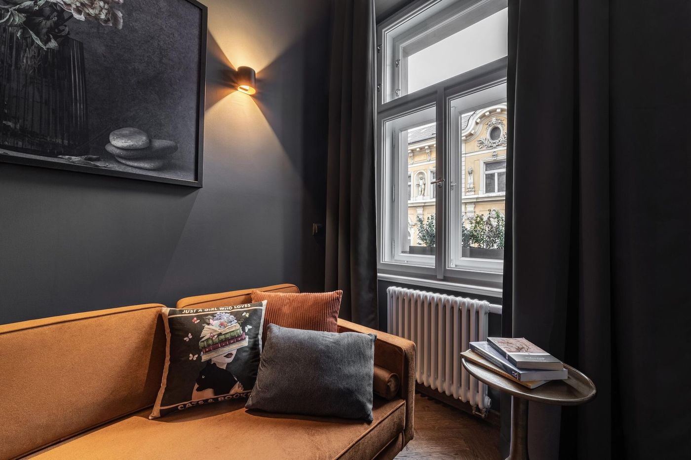 The-Viaduct---Suites---More-Room-24