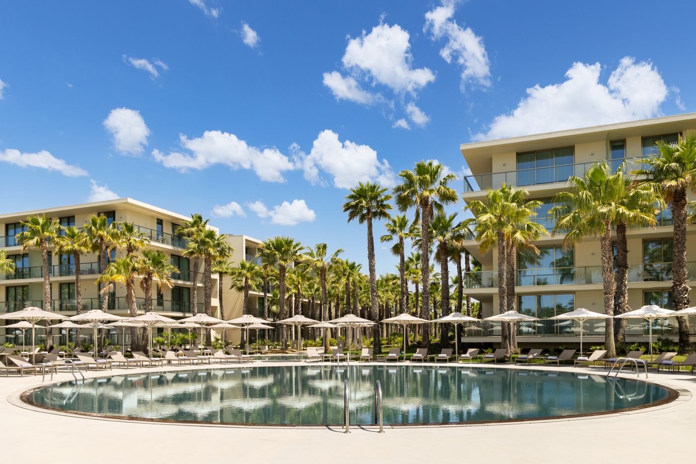 Marriot-Residences-Salgados-Resort-Pool-2