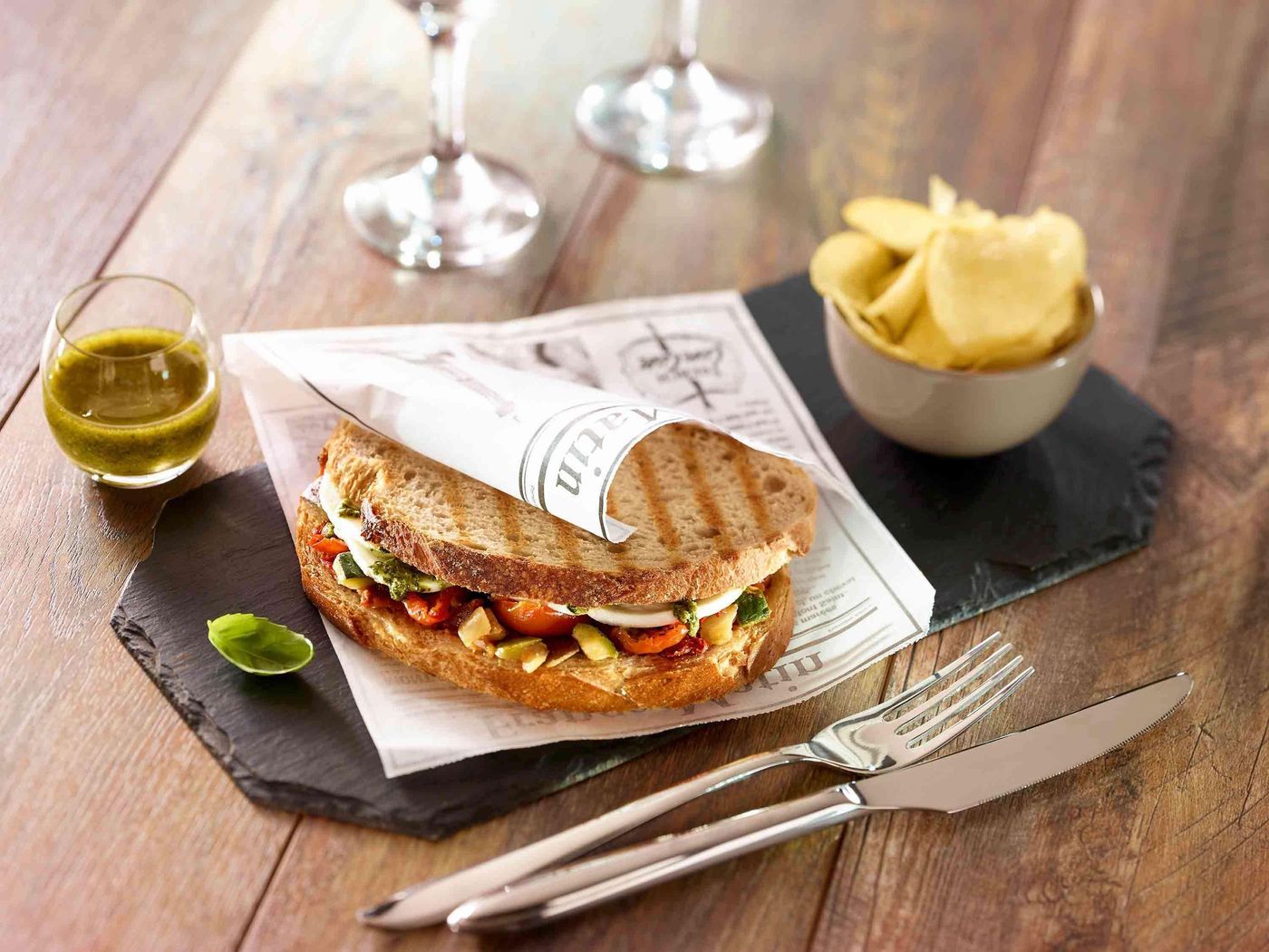 Ibis-Paris-Gare-du-Nord-Chateau-Landon-10th-Hotel-Restaurant-34