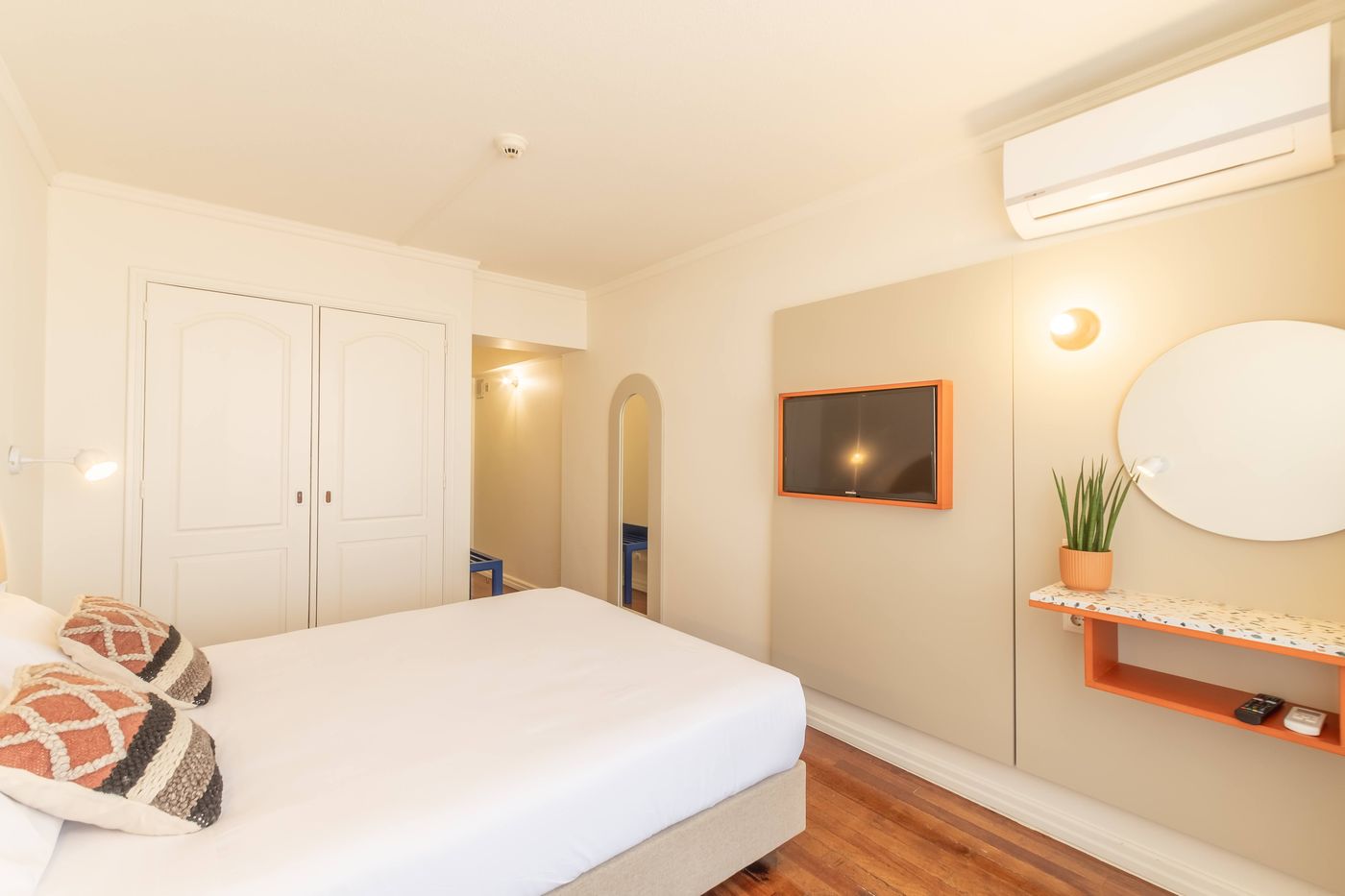 WOT-Lagos-Montemar-Room-11