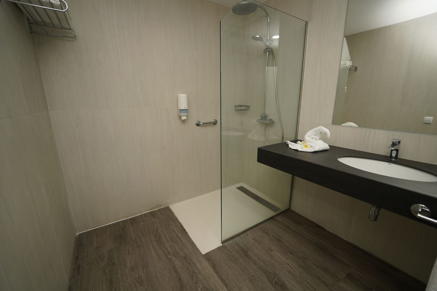 RF-San-Borondon-Room-39