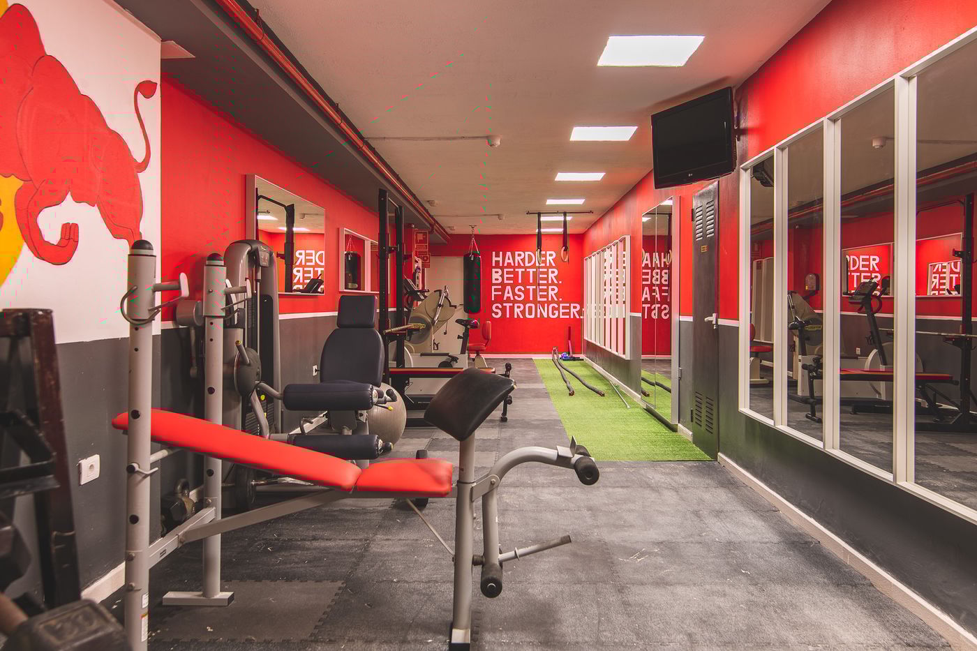 Mariposa-del-Sol-Sports-and-Entertainment-34