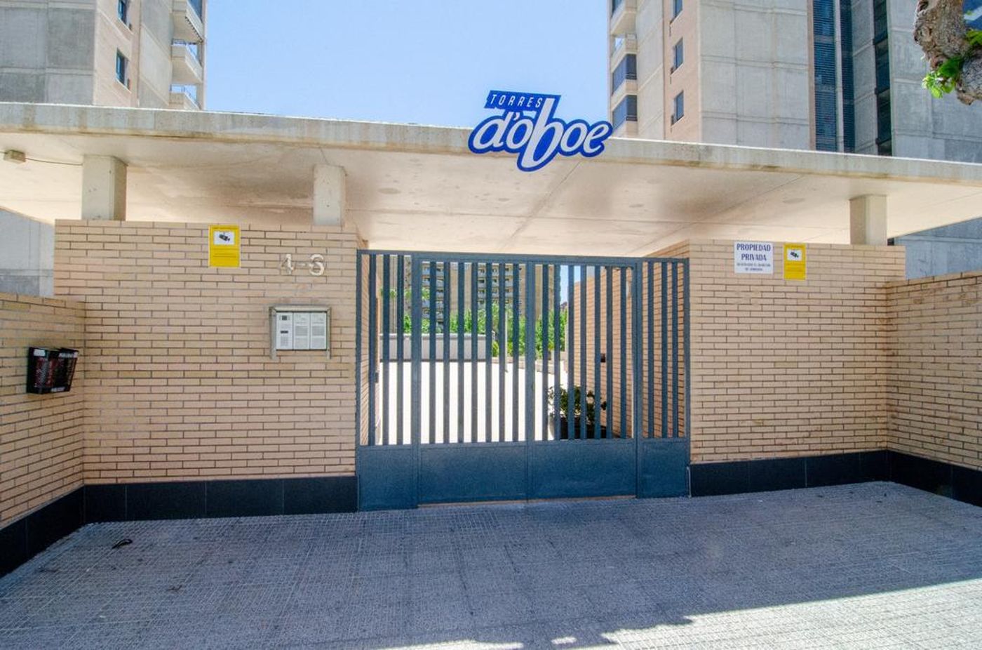 Torre DOboe Apartments