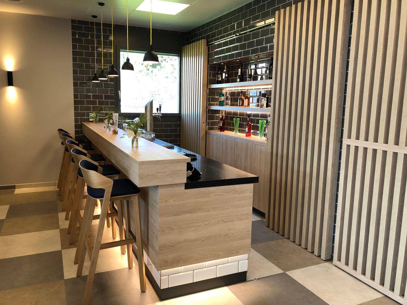 Holiday Inn Express Luzern-Neuenkirch-Switzerland-ROTHENBURG-General view-6