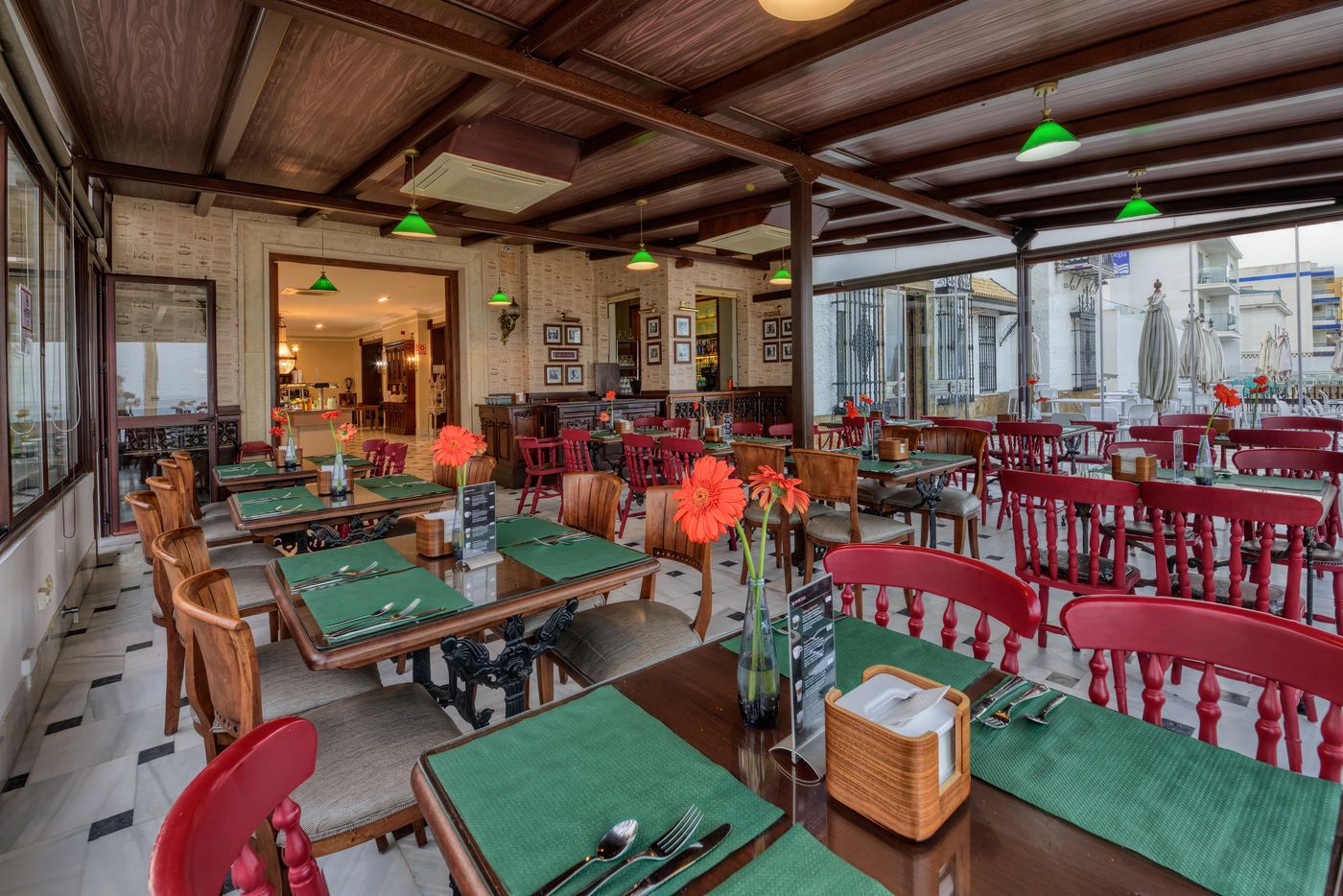 Playa-de-Regla-Restaurant-42