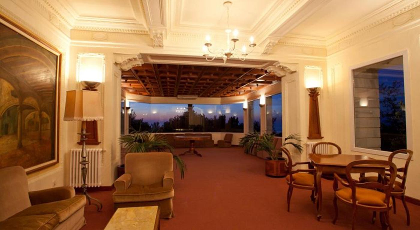 CONTINENTAL VALLDEMOSSA (EX ENCINAR)