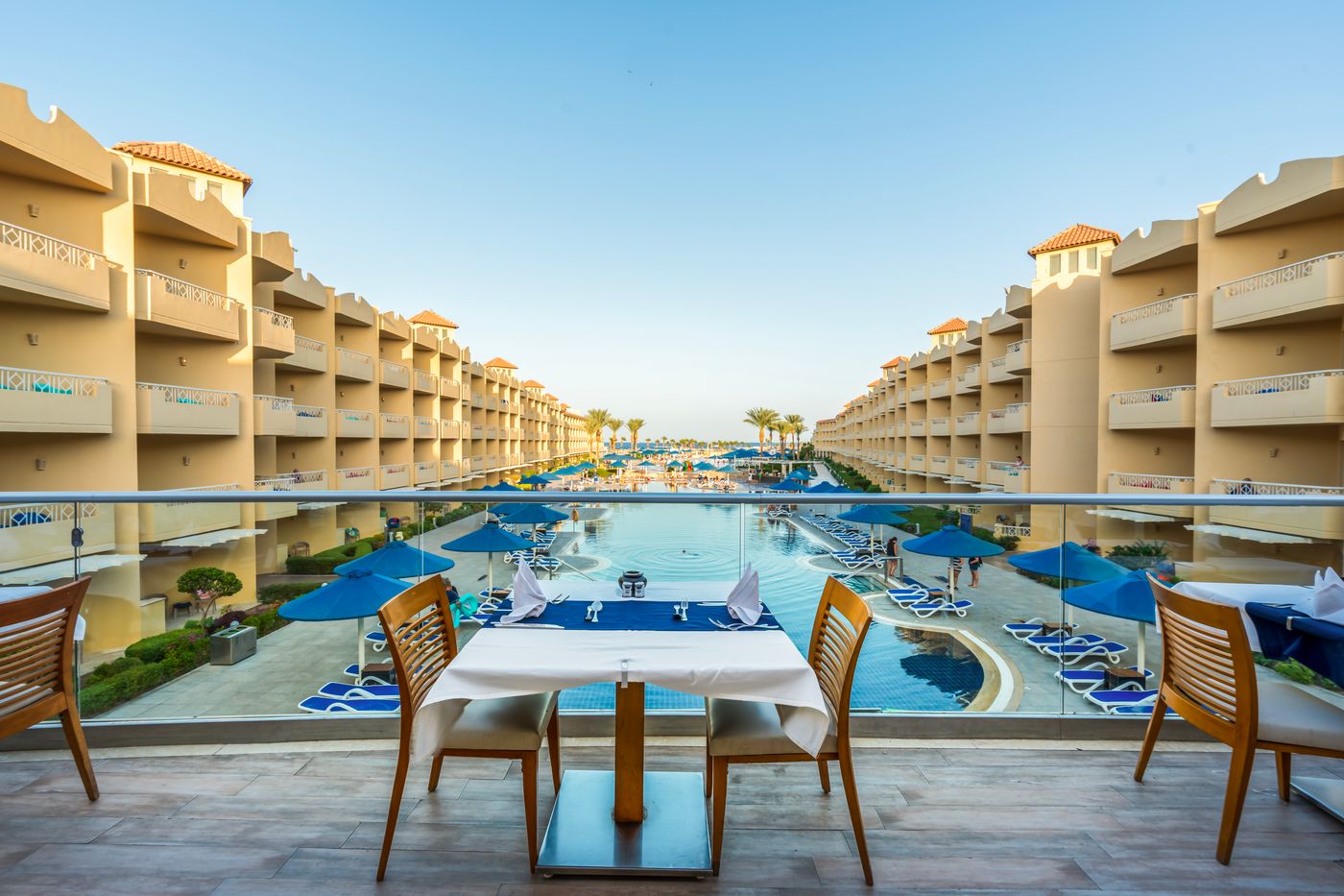 Amwaj-Beach-Club-Abu-Soma-Pool-76