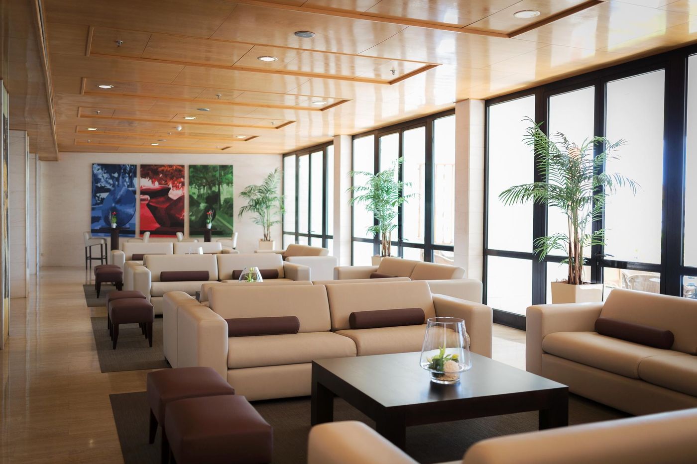 Hotel-Escuela-Santa-Cruz-Lobby-46