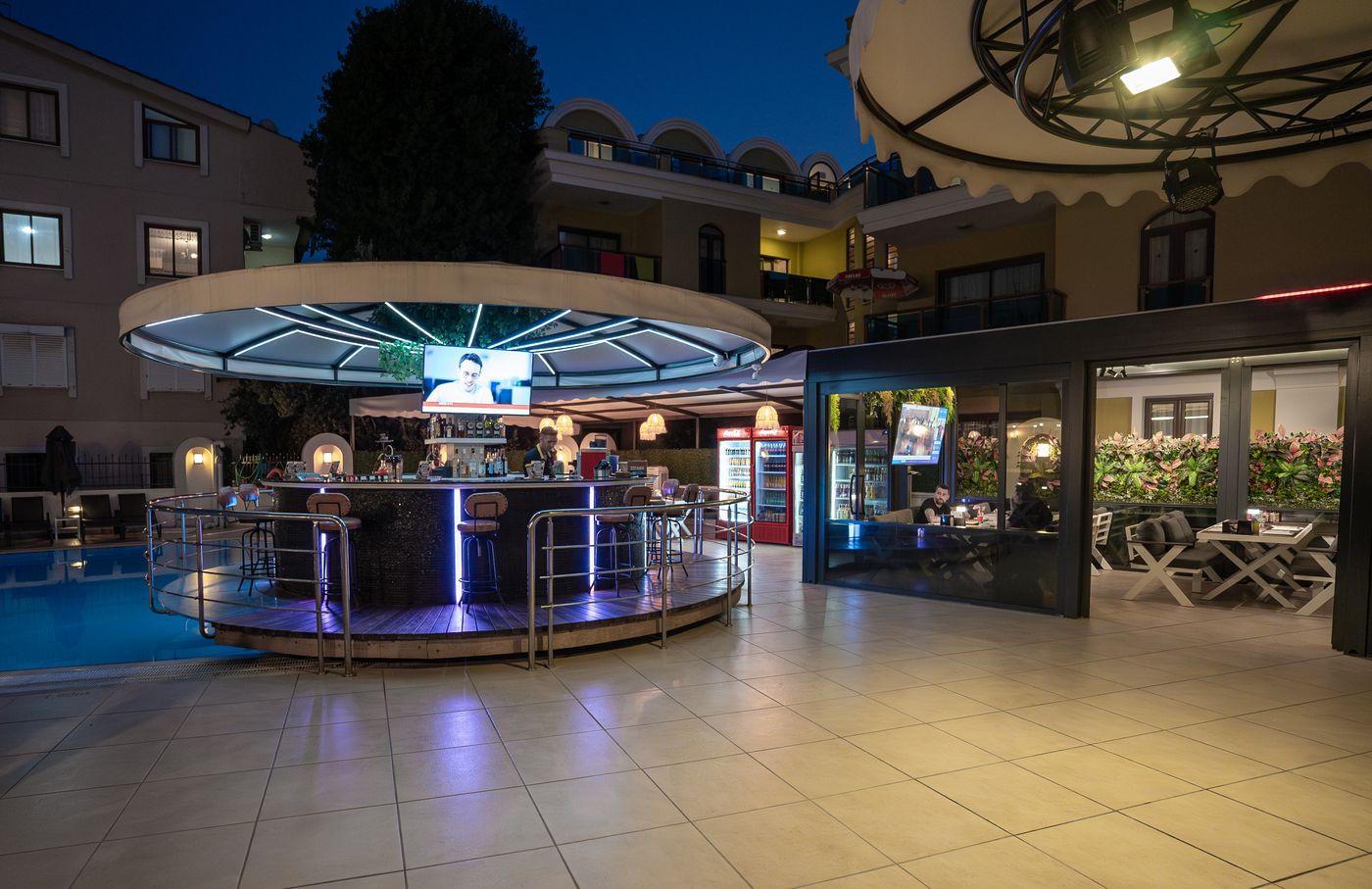 Club-Karakas-Restaurant-29