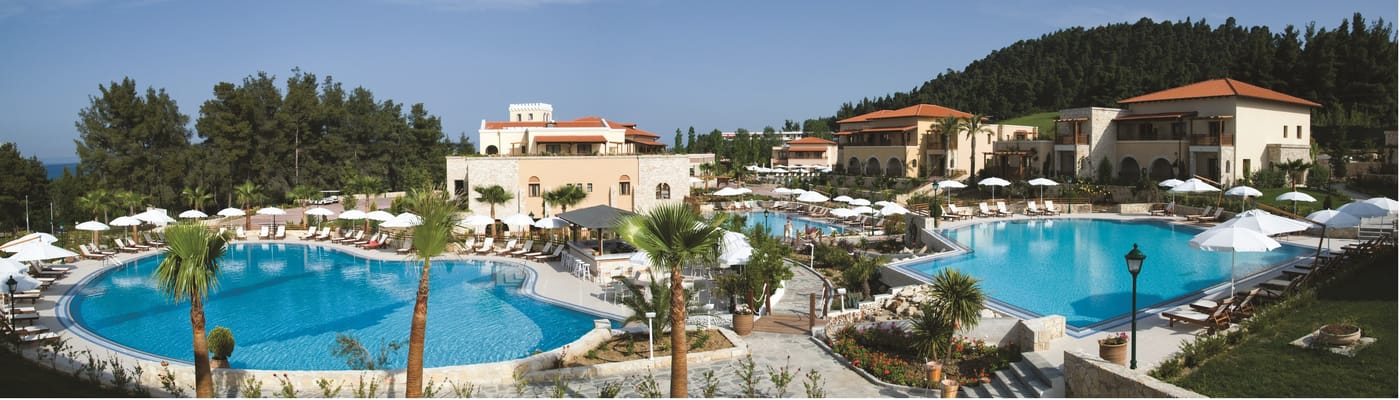 Aegean-Melathron-Thalasso-Spa-Hotel-Pool-3