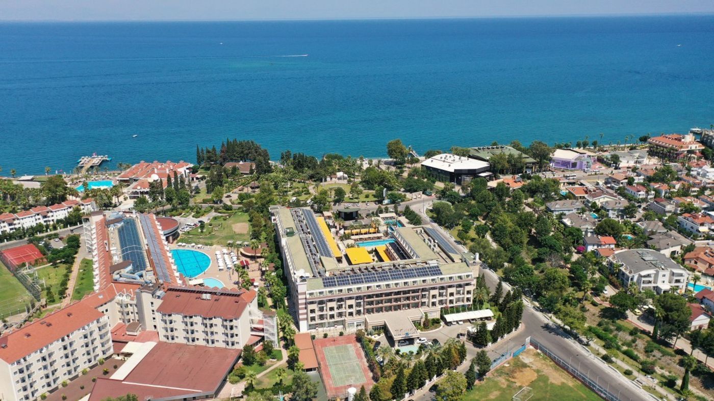 Crystal-Deluxe-Resort---Spa-General-view-3