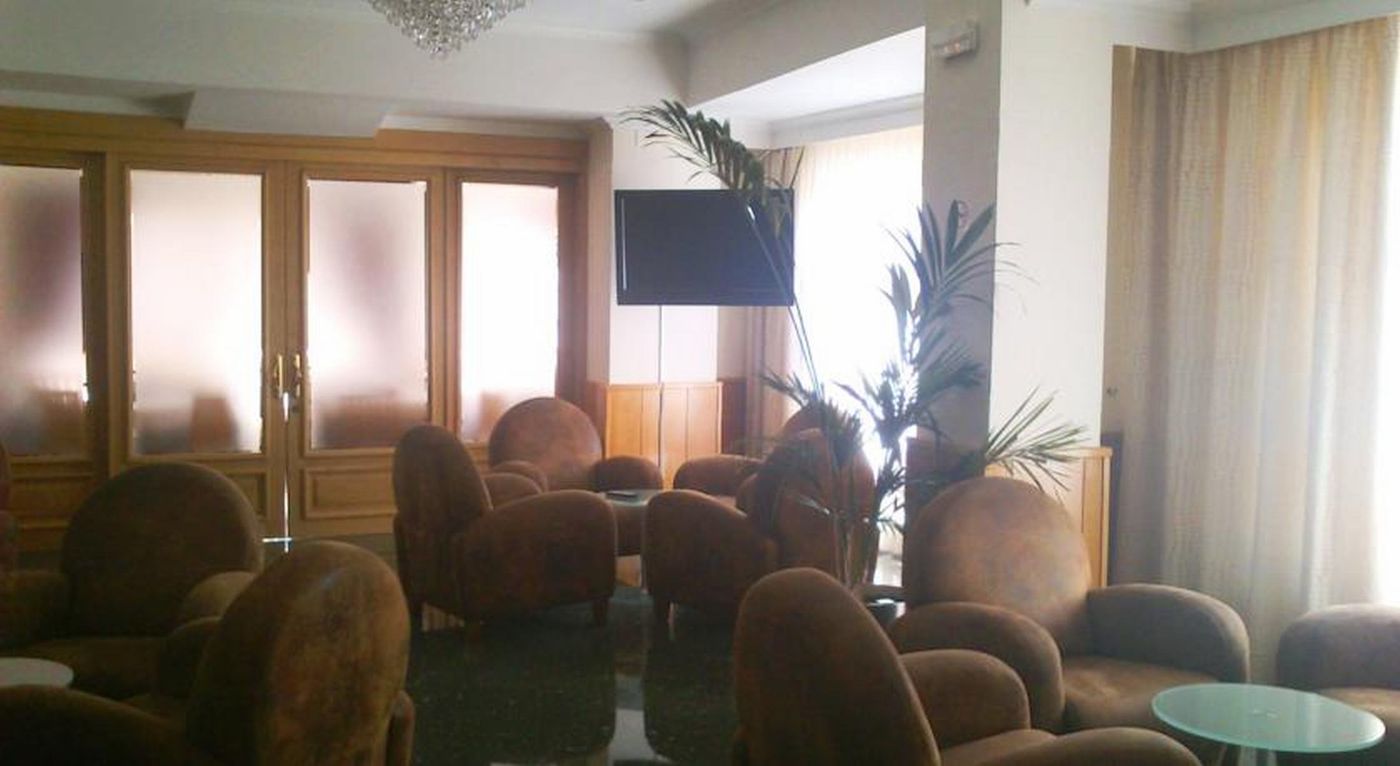 Hotel-Tanit-Lobby-24