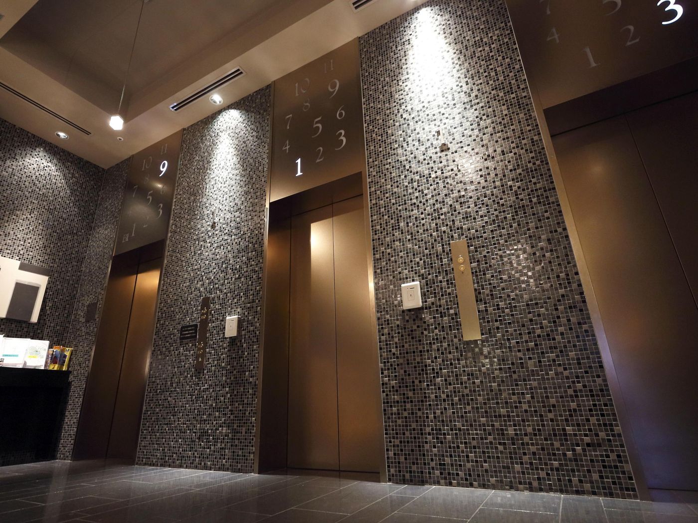 Monterey Hanzomon-Japan-TOKYO-General view-5