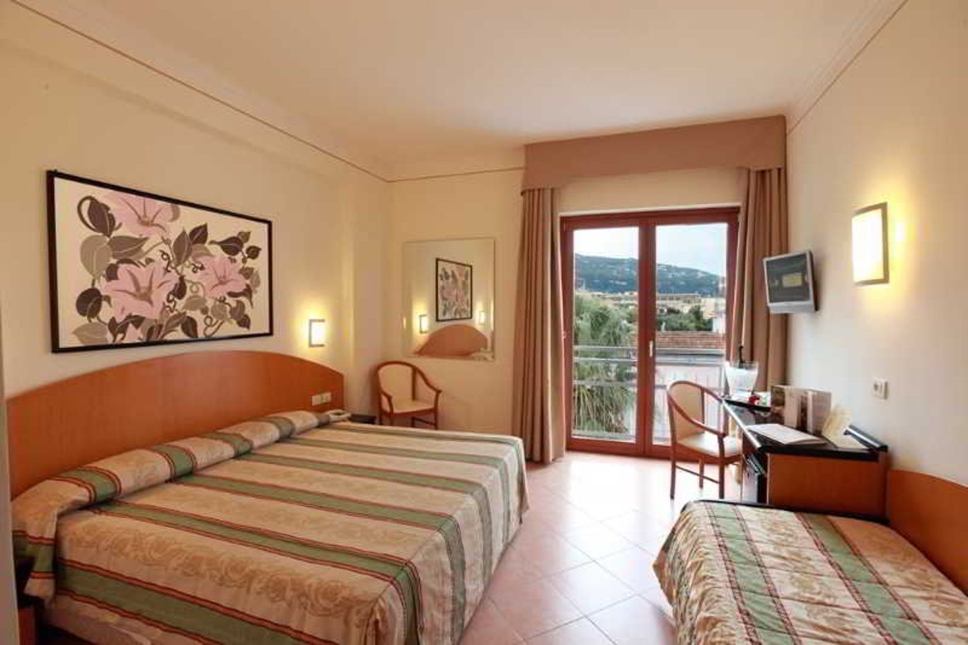 Hotel-Caravel-Room-17