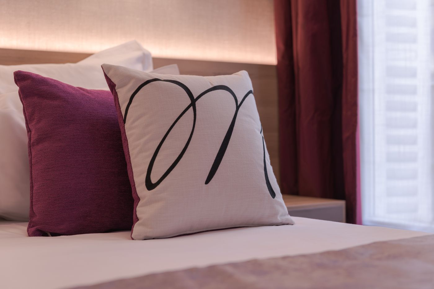 Magda-Champs-Elysees-Room-28