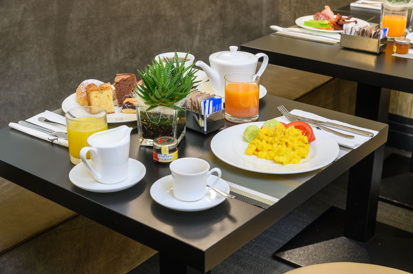 The-Republic-Restaurant-33