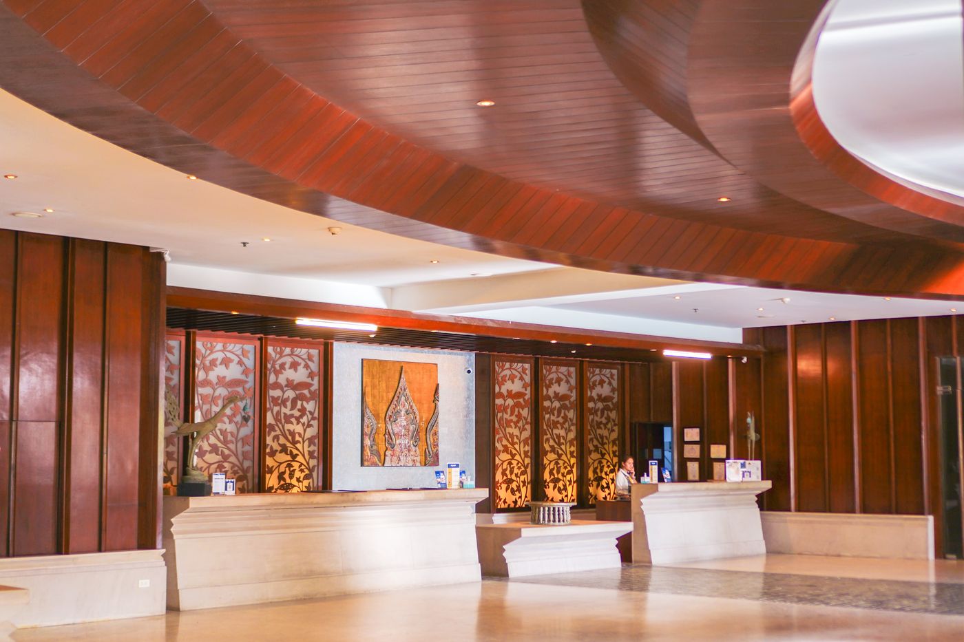 Movenpick-Resort---Spa-Karon-Beach-Phuket-Lobby-66