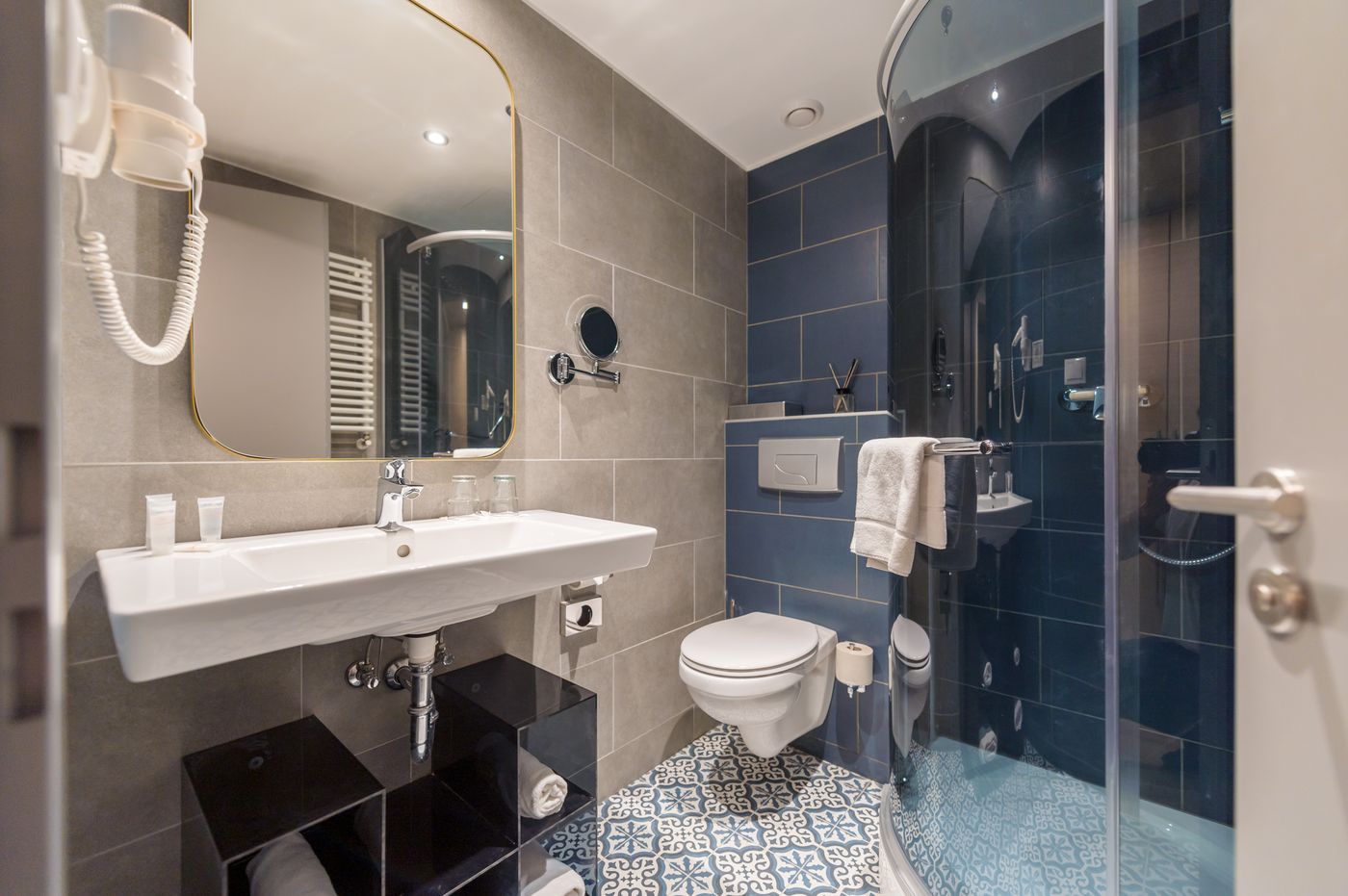 Alta-Moda-Fashion-Hotel-Room-33