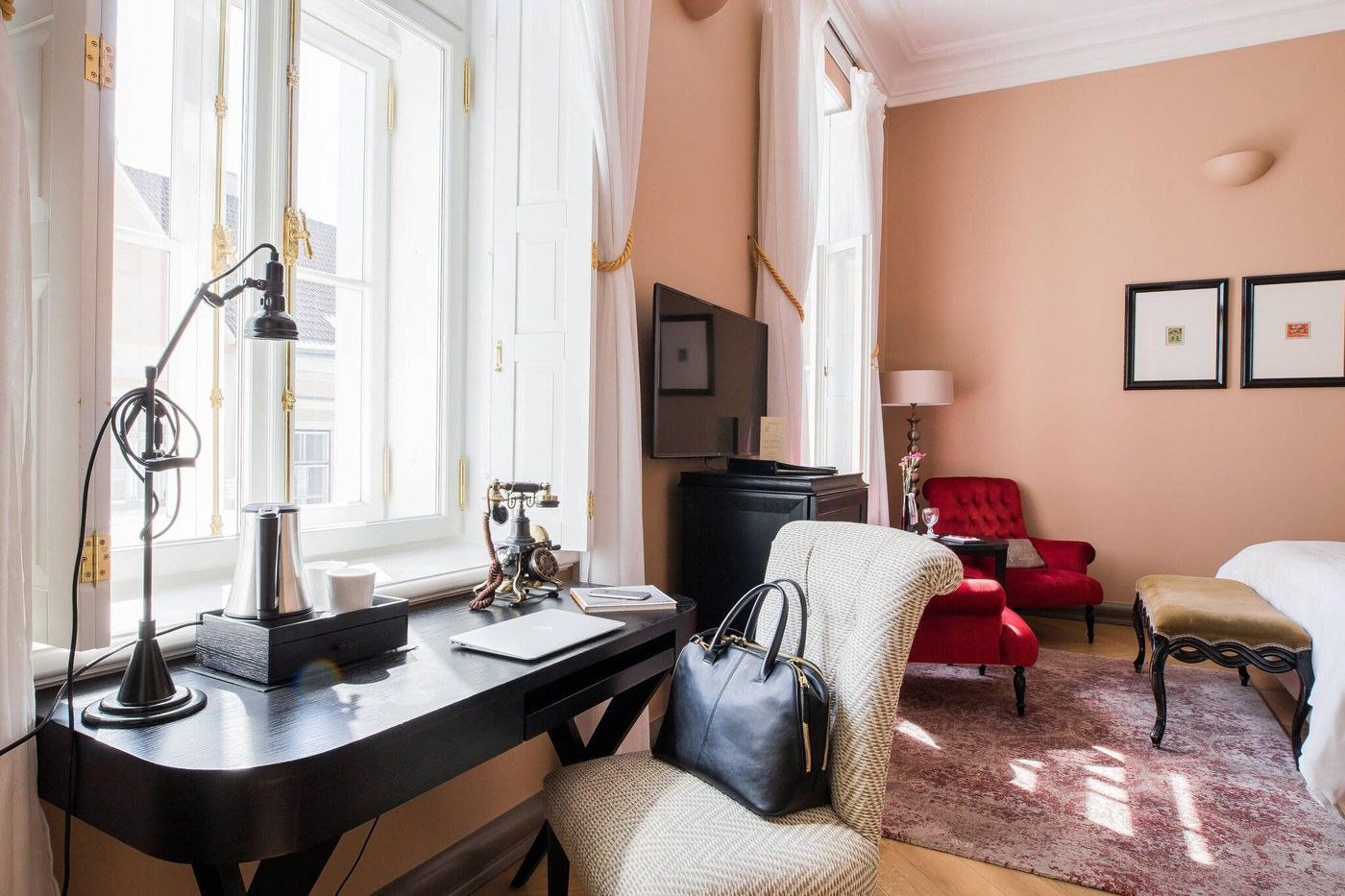 Hotel-Telegraaf--Autograph-Collection-Room-40