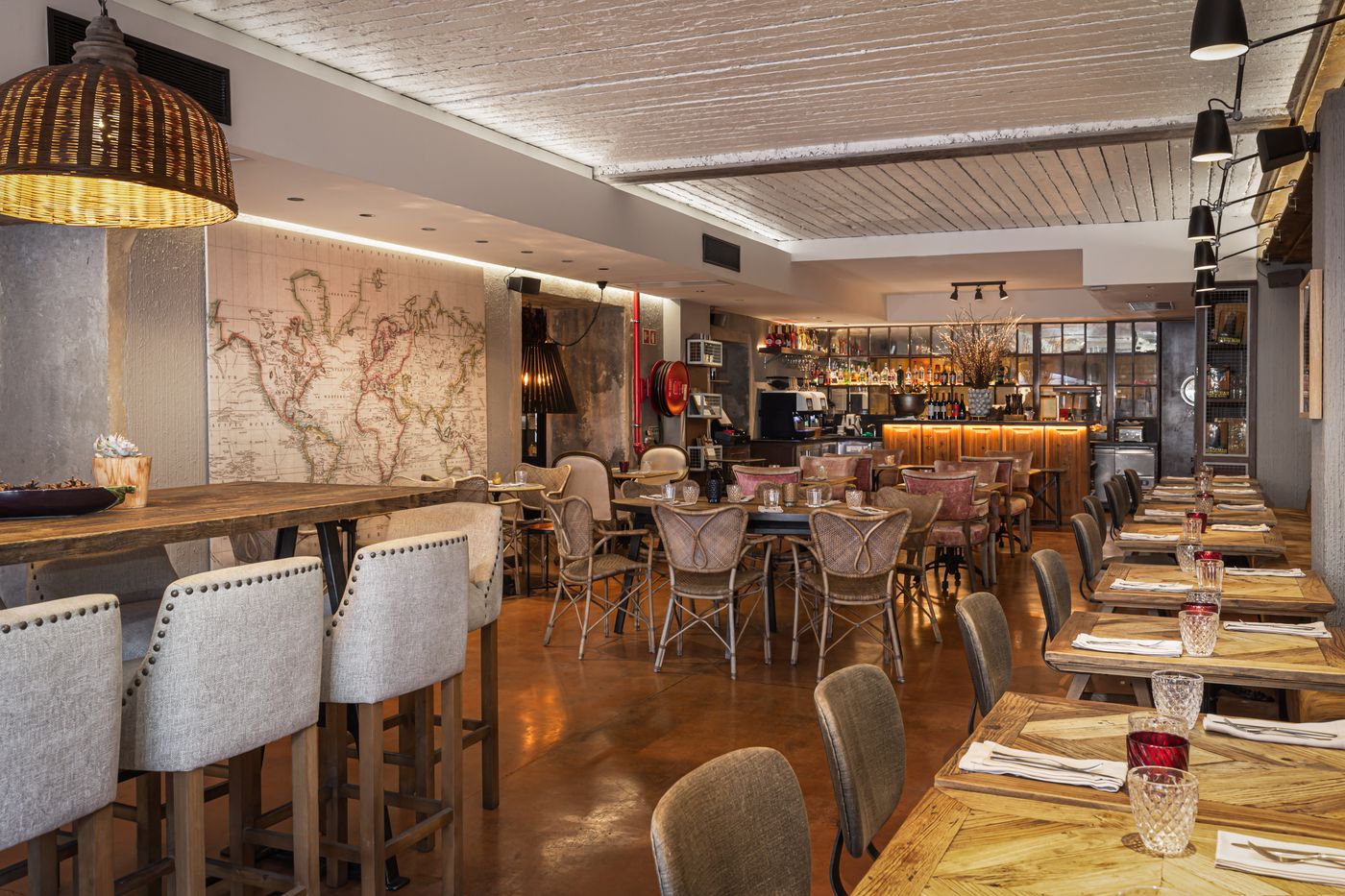 AlmaLusa-Baixa-Chiado-Restaurant-12