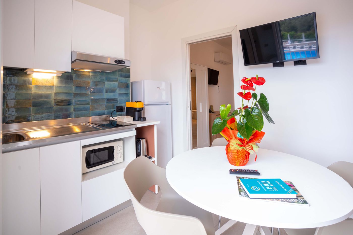 Residence-Villa-Giardini-Room-49