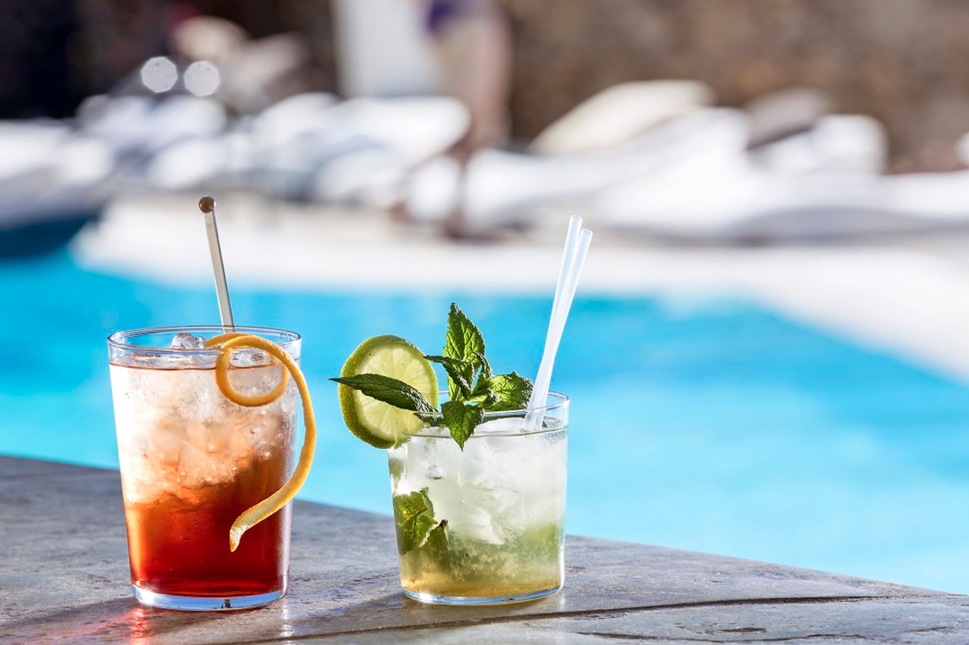 Ostraco-Luxury-Suites-Bar-21