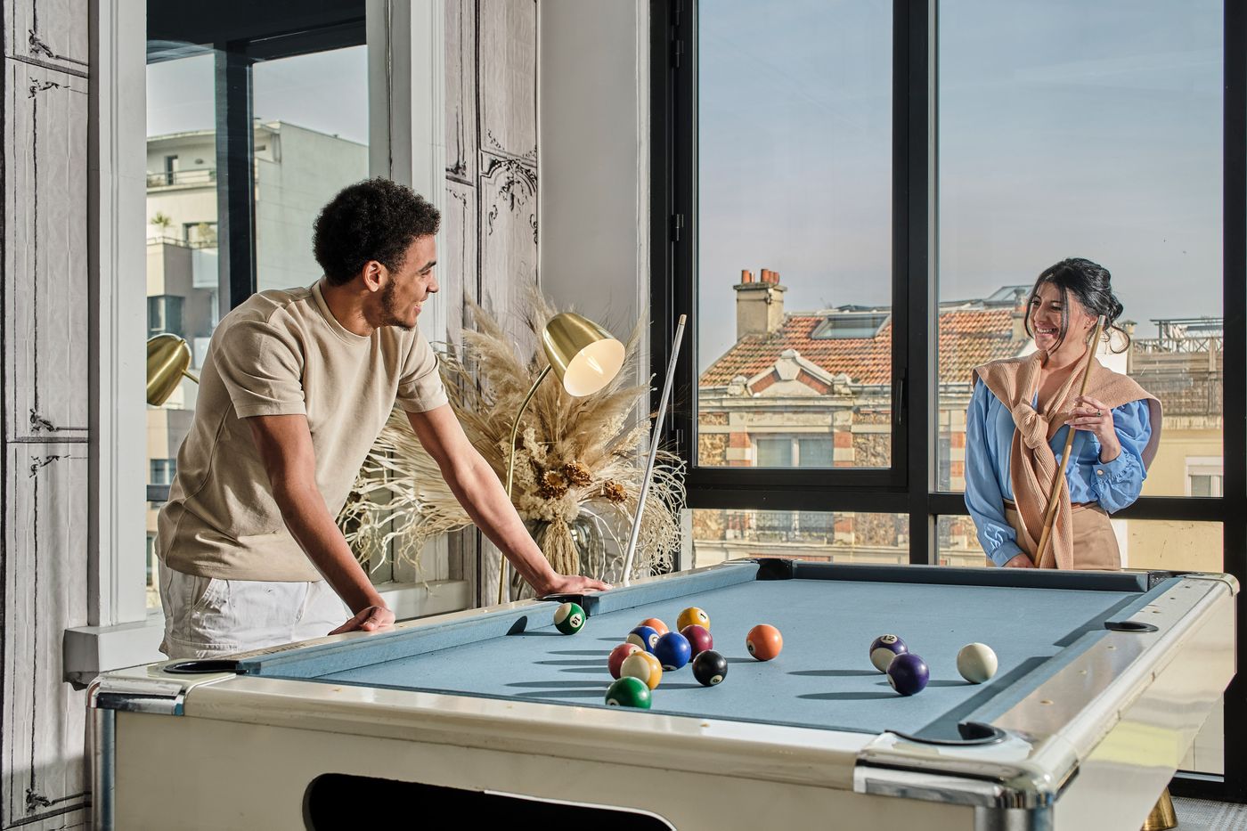 Hotel-Atrium-Lobby-44