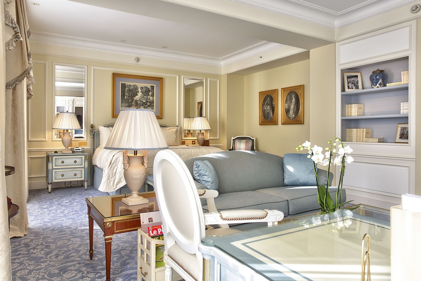 Four-Seasons-Hotel-Paris-Room-23