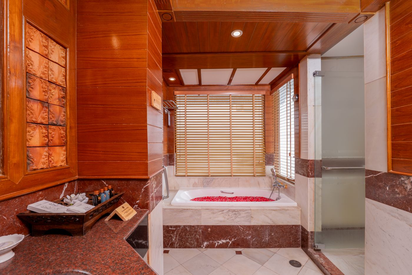 Thavorn-Beach-Village---Spa-Room-91