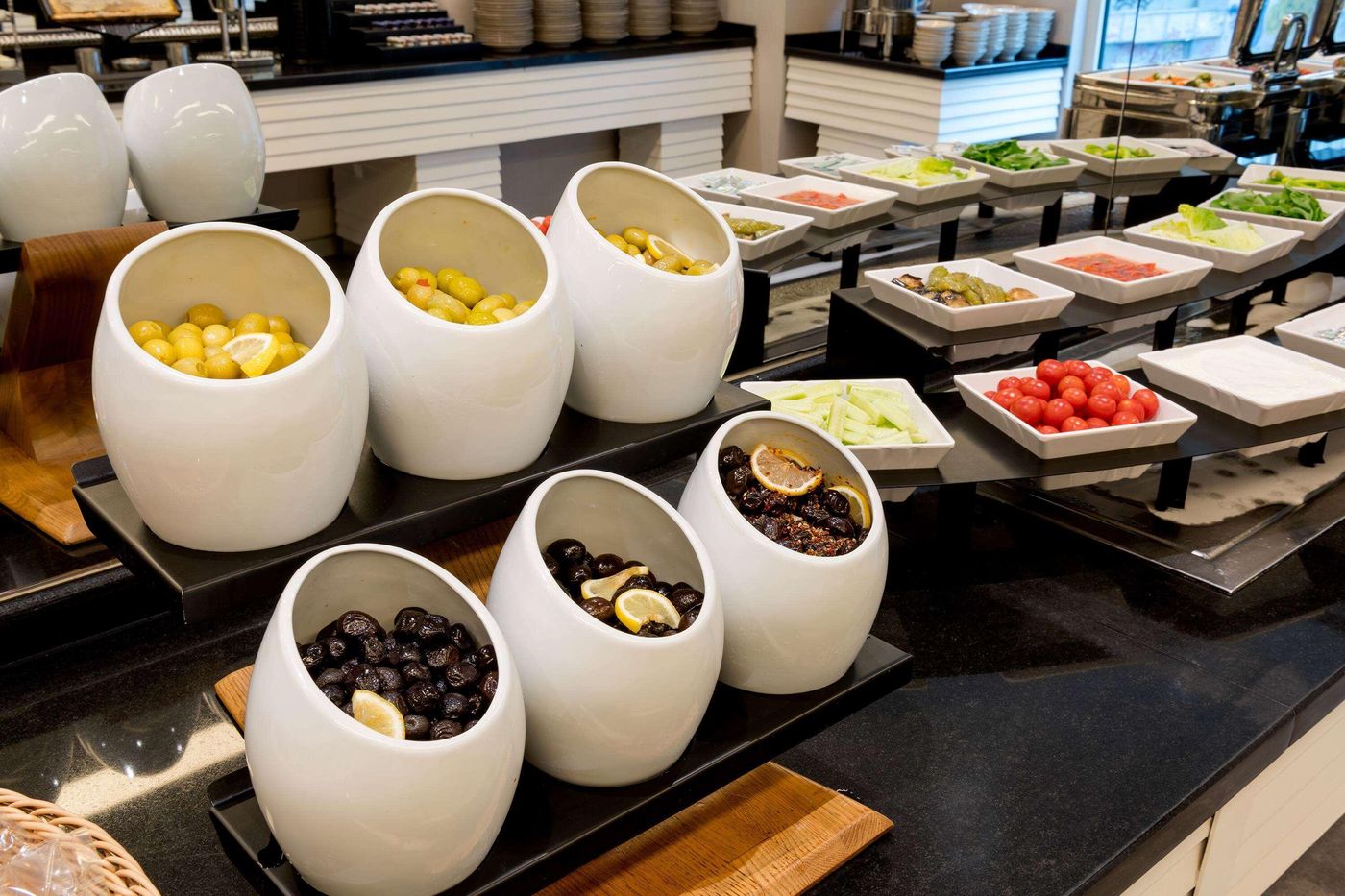 Ramada-Plaza-Istanbul-City-Centre-Restaurant-41