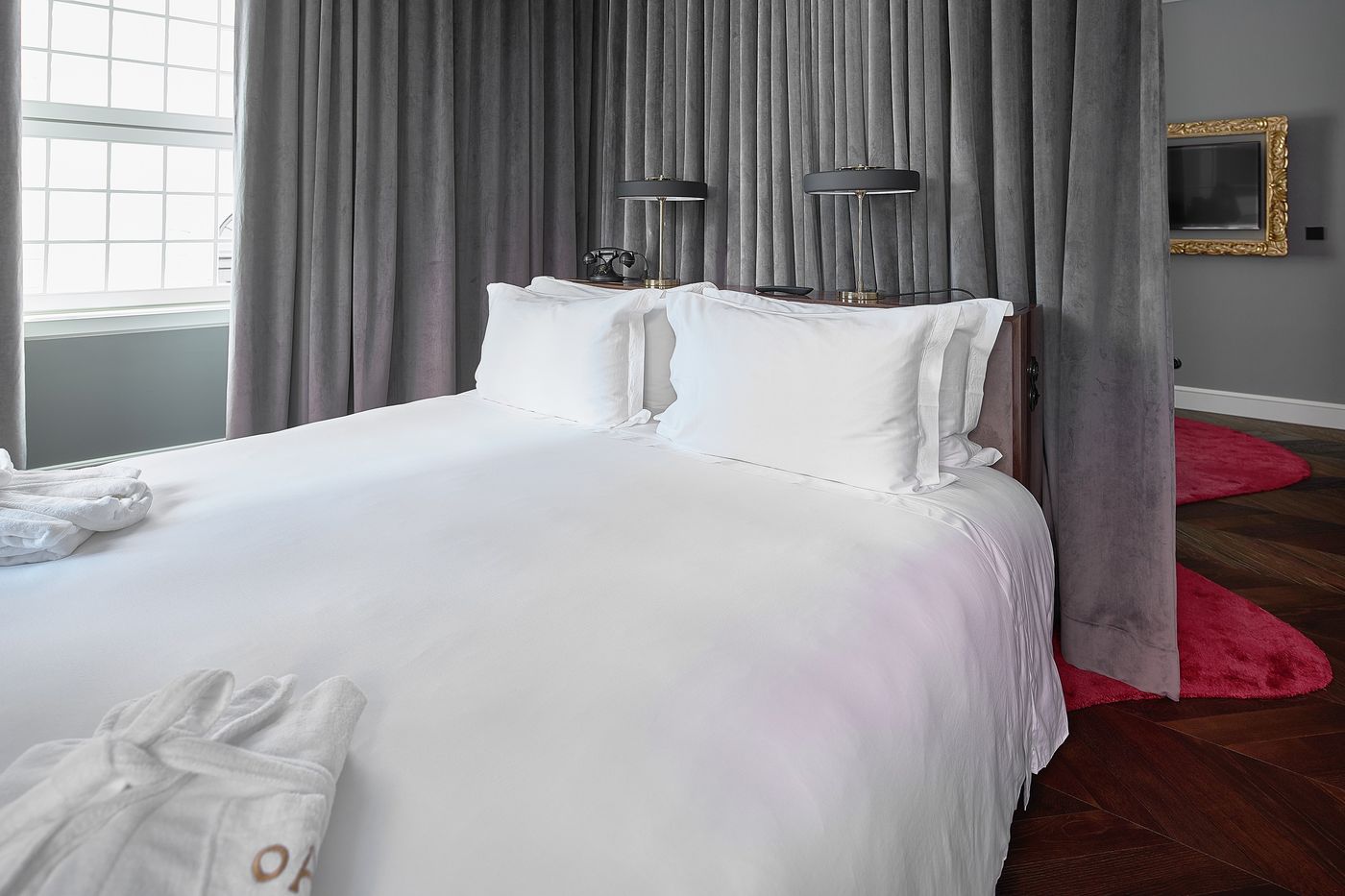 O Artista Suites By Europe-Portugal-Lisboa-Room-5