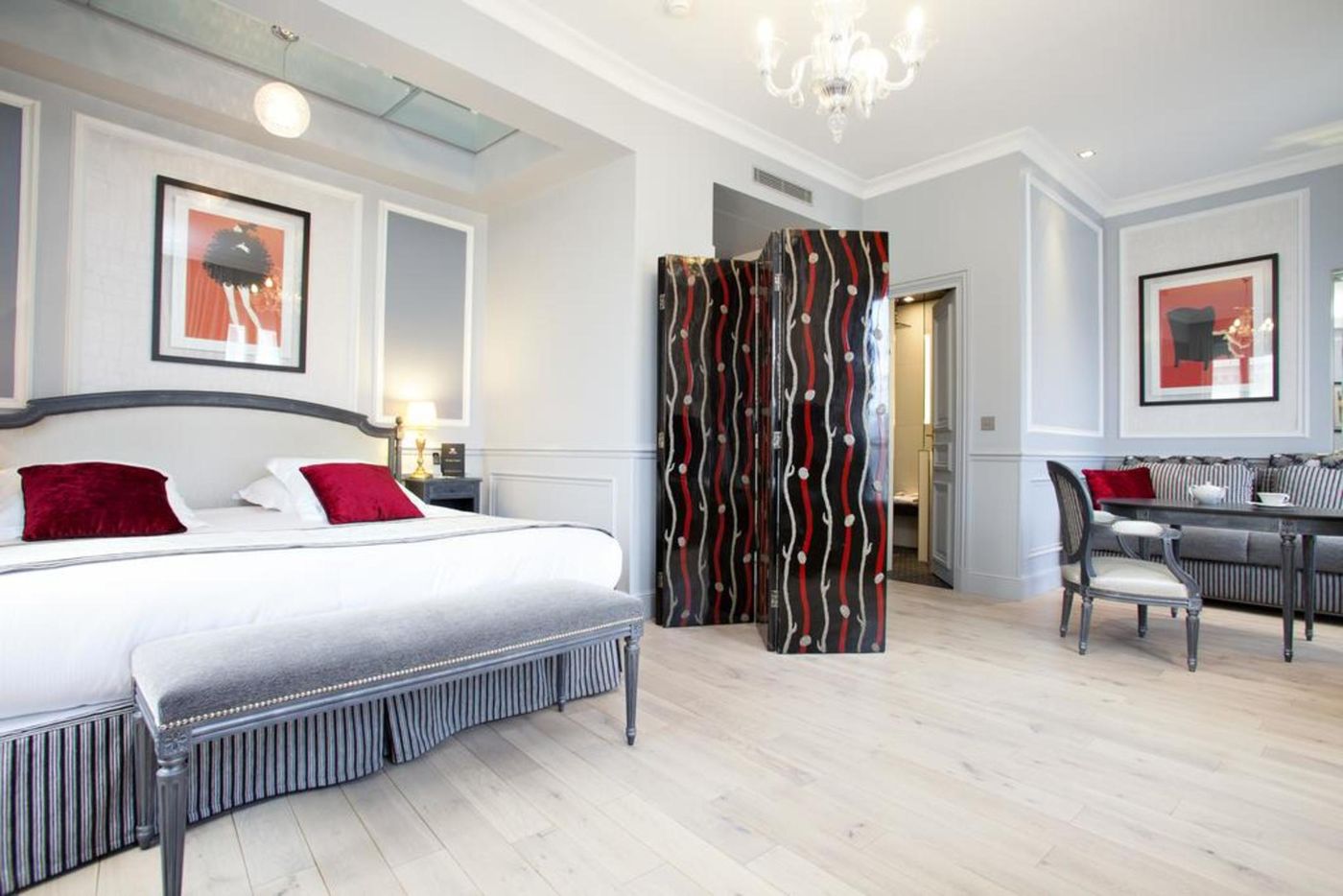 Maison-Albar-Hotels-Le-Champs-Elysees-Room-2