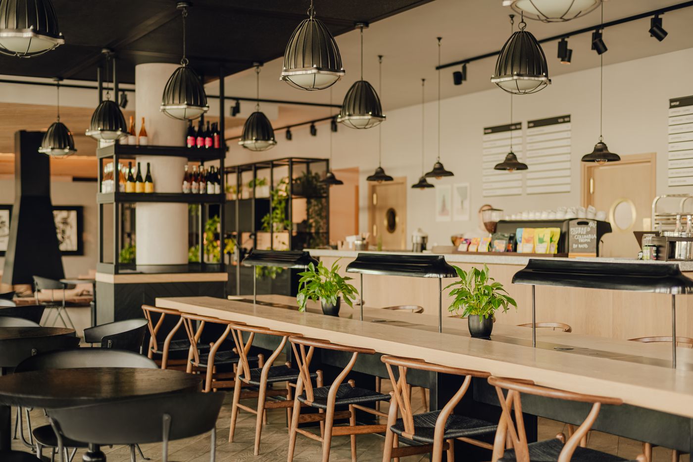 Puro-Krakow-Kazimierz-Restaurant-16