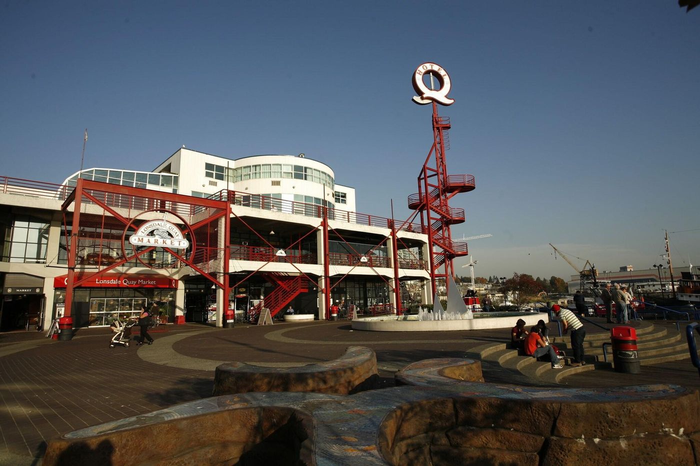 The Londsdale Quay-Canada-VANCOUVER-General view-4