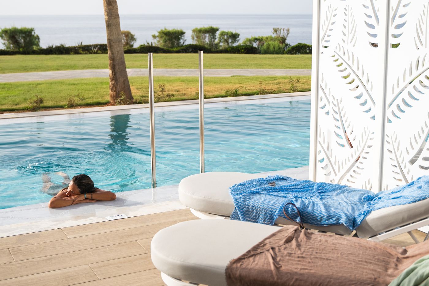 Iberostar-Creta-Marine-Pool-10