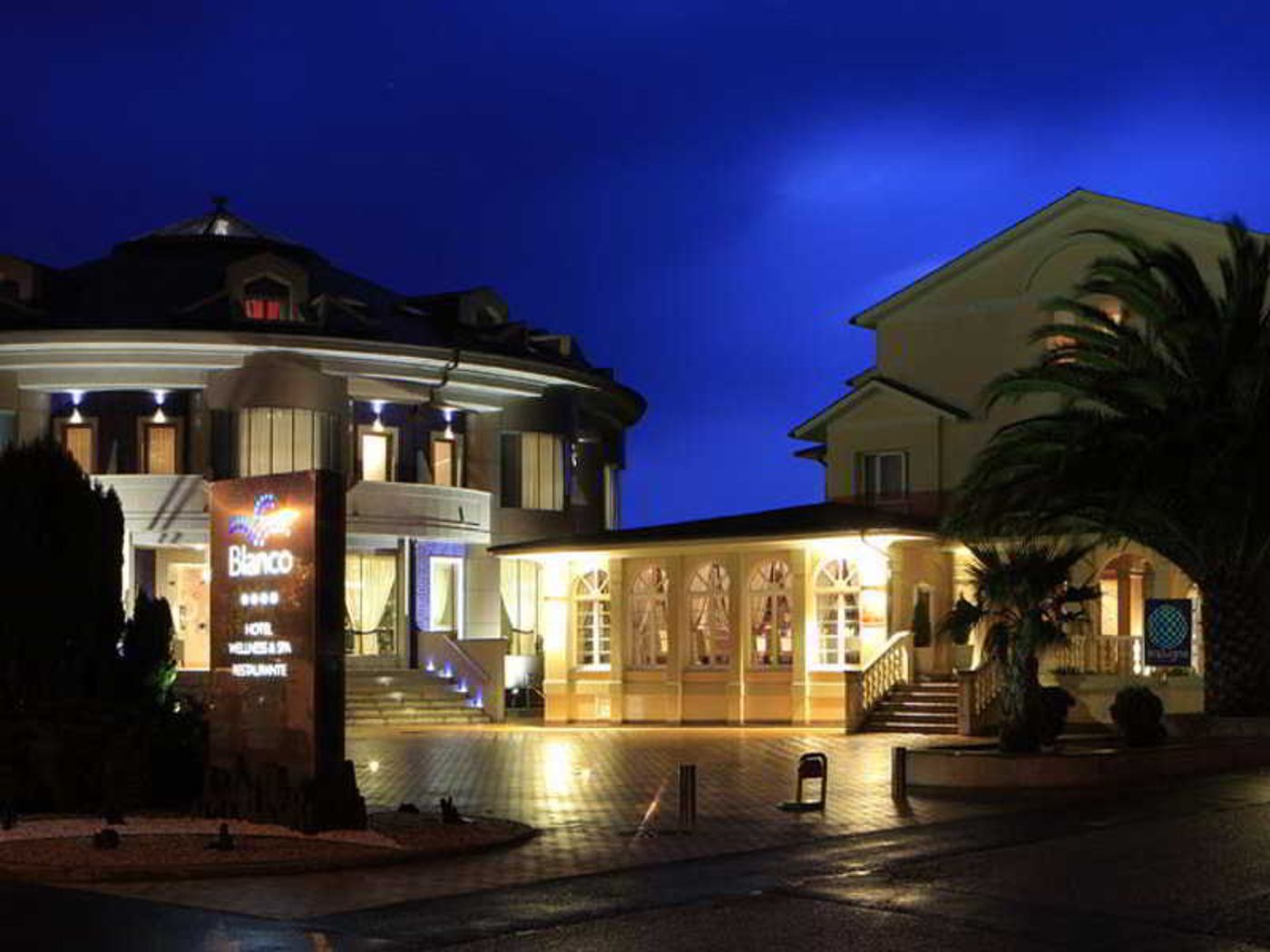 Blanco Hotel & SPA-Spain-NAVIA-General view-1