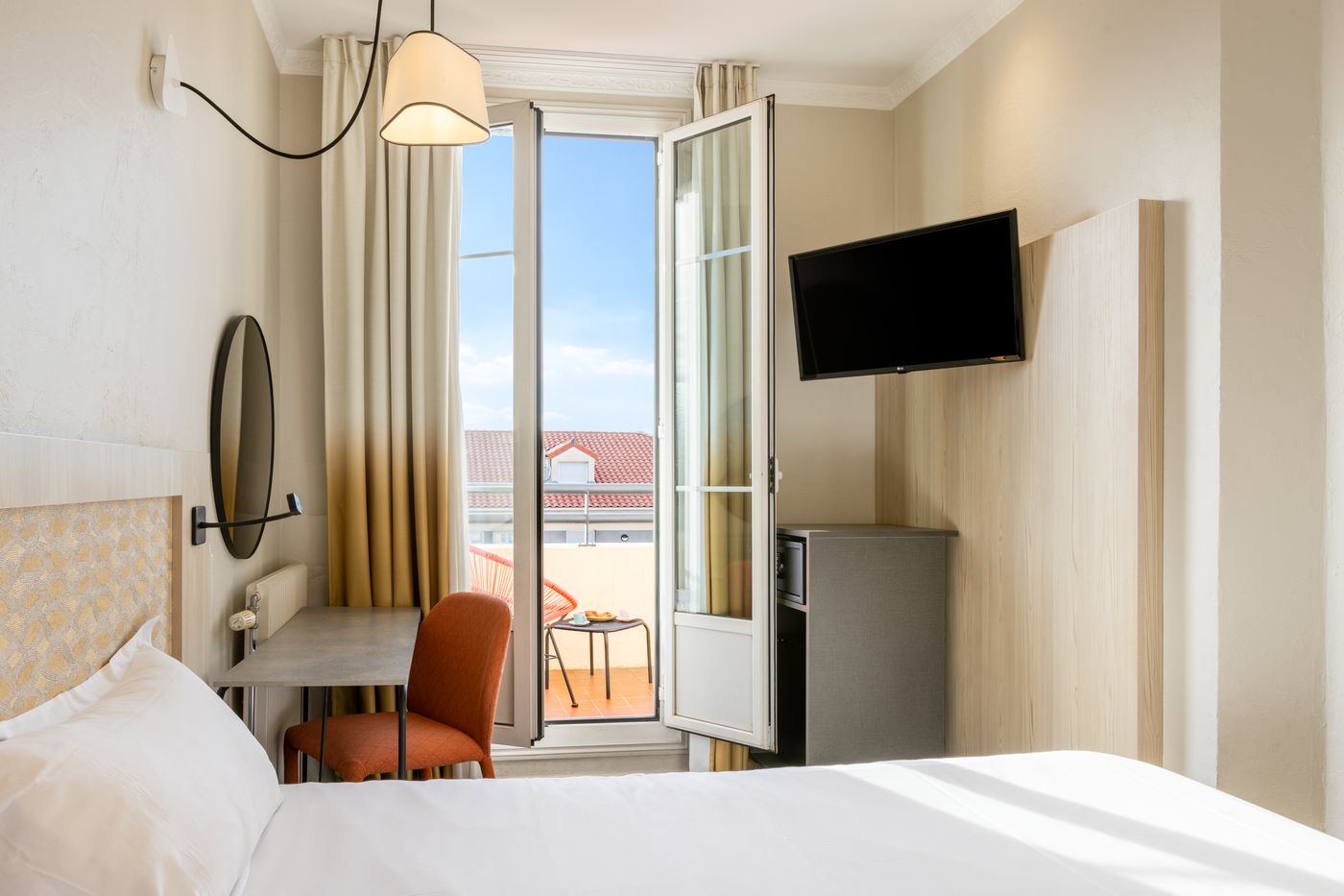 Hotel-Vendome-Room-18
