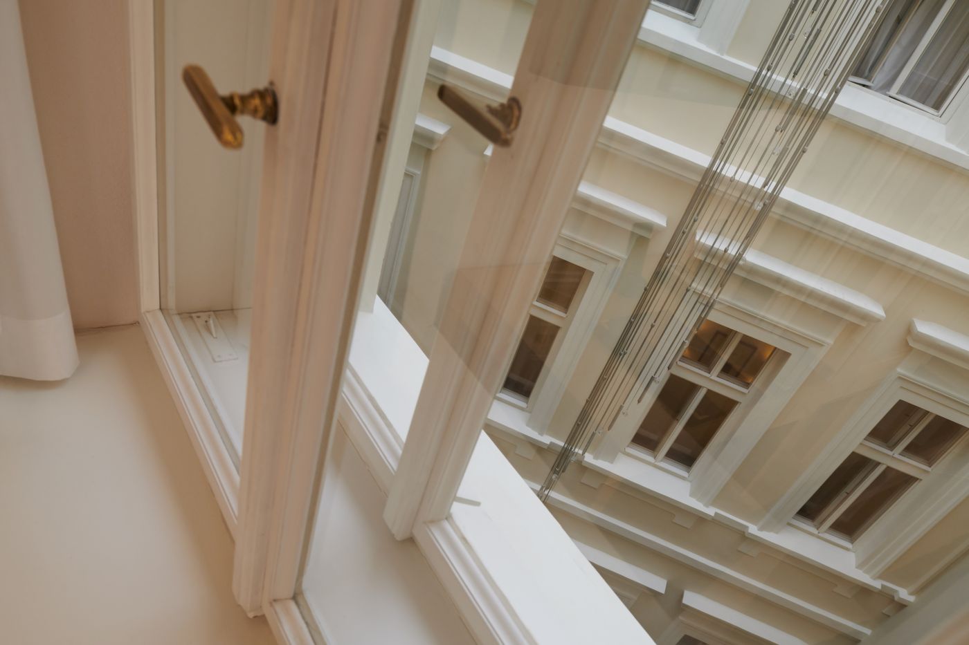 Ventana-Hotel-Prague-Room-27