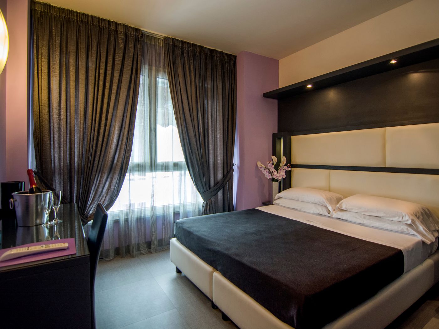 Golden Hotel - Italy - NAPOLI - Room - 9