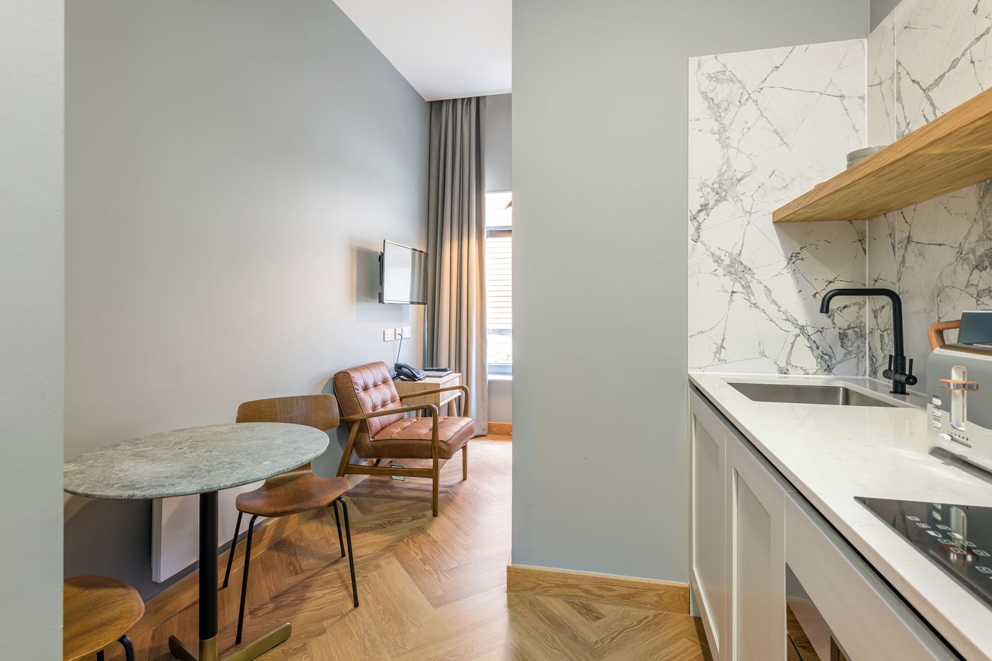 Km Apartments - United Kingdom - Edinburgh - Room - 5