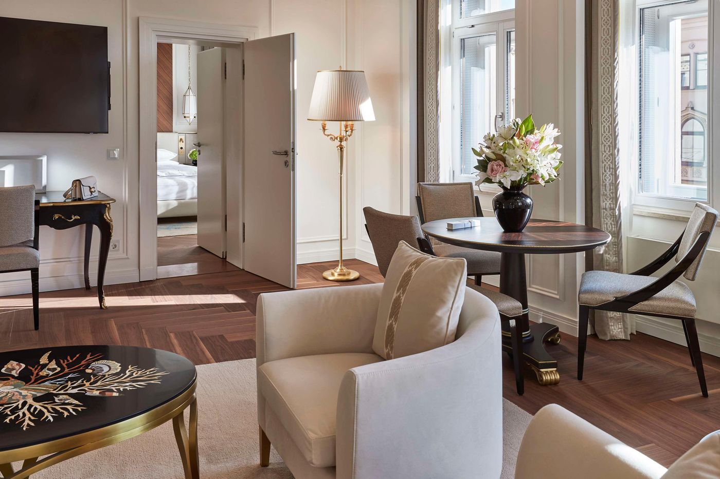 Hotel-Vier-Jahreszeiten-Kempinski-Munich-Room-12