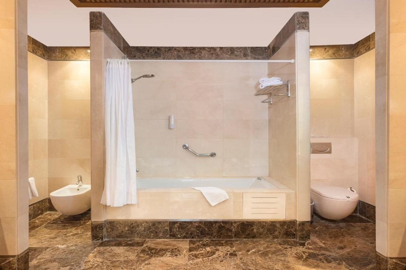 Hotel-Fuerte-Estepona--Room-36