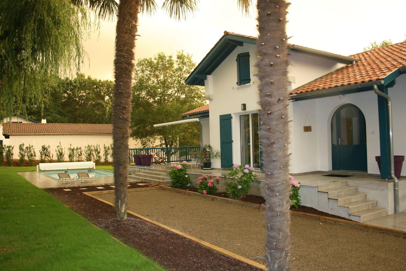 Chambre d'Hôtes Txori Etxea-France-ARCANGUES-General view-1