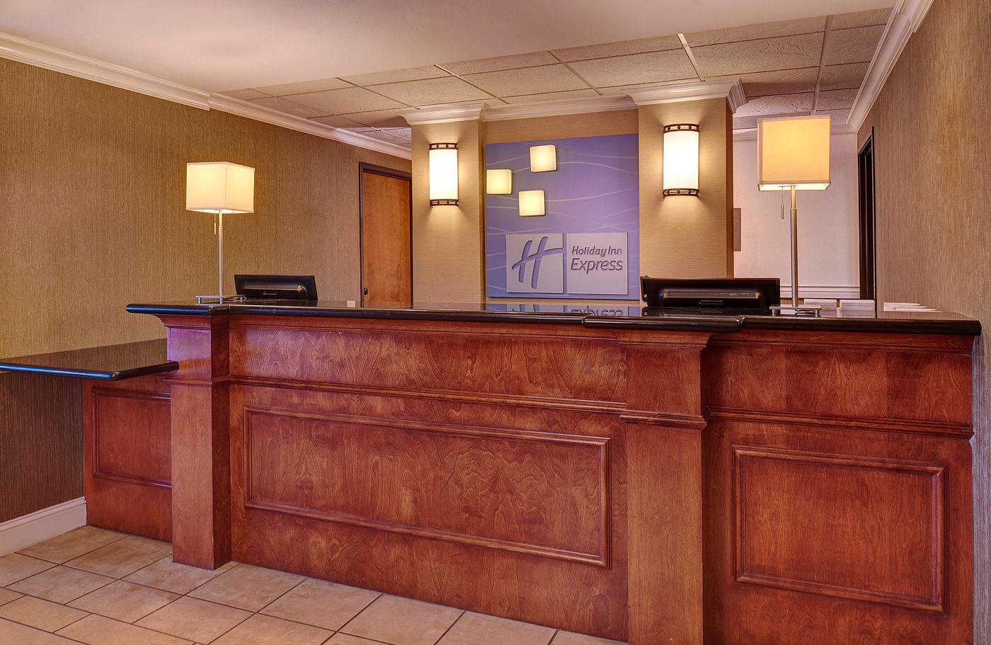 Holiday Inn Express Hotel & Suites Sorrento Valley - United States - SAN DIEGO - Lobby - 1