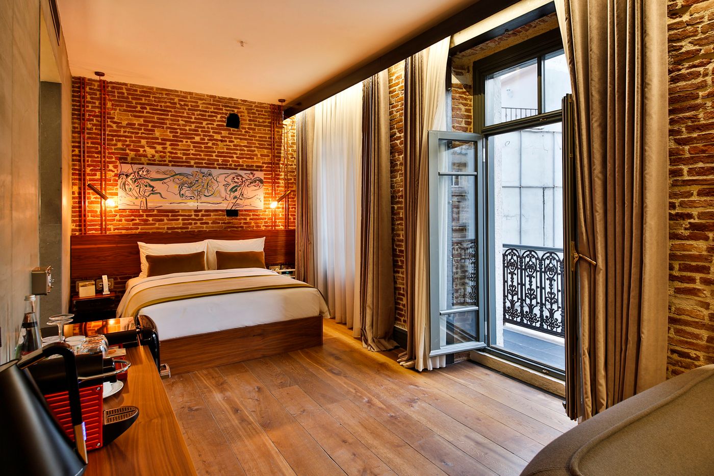 The Public-Turkey-ISTANBUL-Room-3