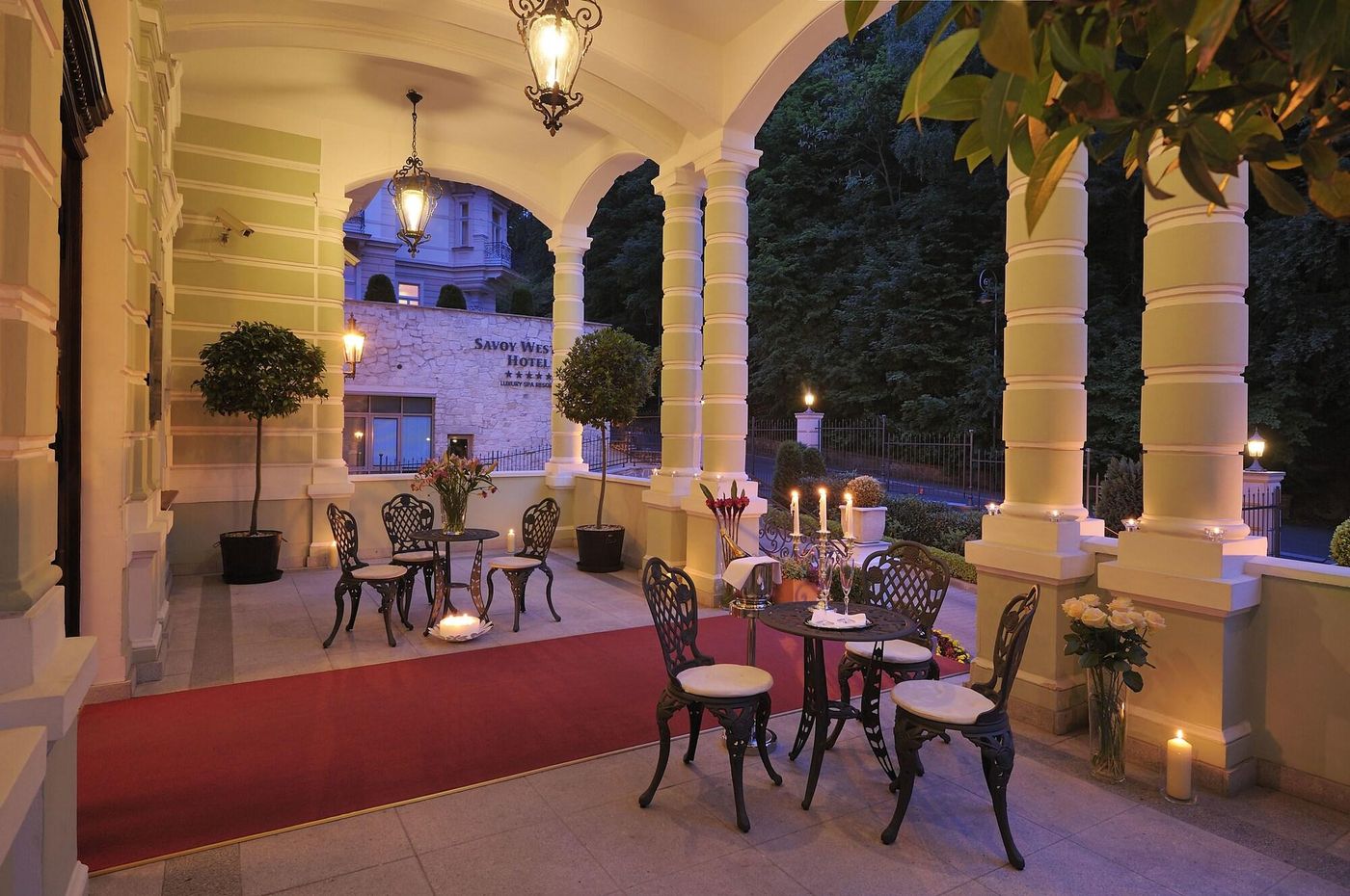 Savoy Westend-Czech Republic-KARLSBAD -Lobby-8