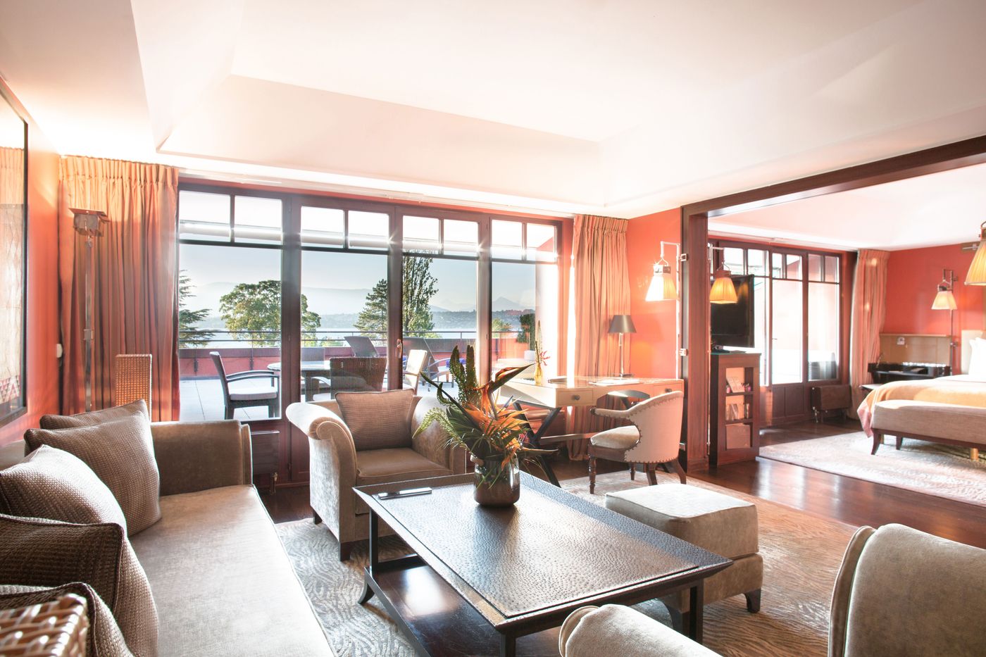 La-Reserve-Geneve---Hotel-Spa-and-Villa-Room-14