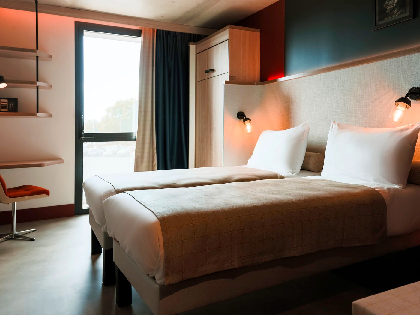 Greet Hotel La Rochelle Centre-France-LA ROCHELLE-Room-10