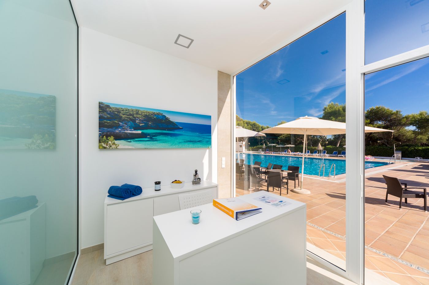 Globales-Lord-Nelson-Sports-and-Entertainment-20